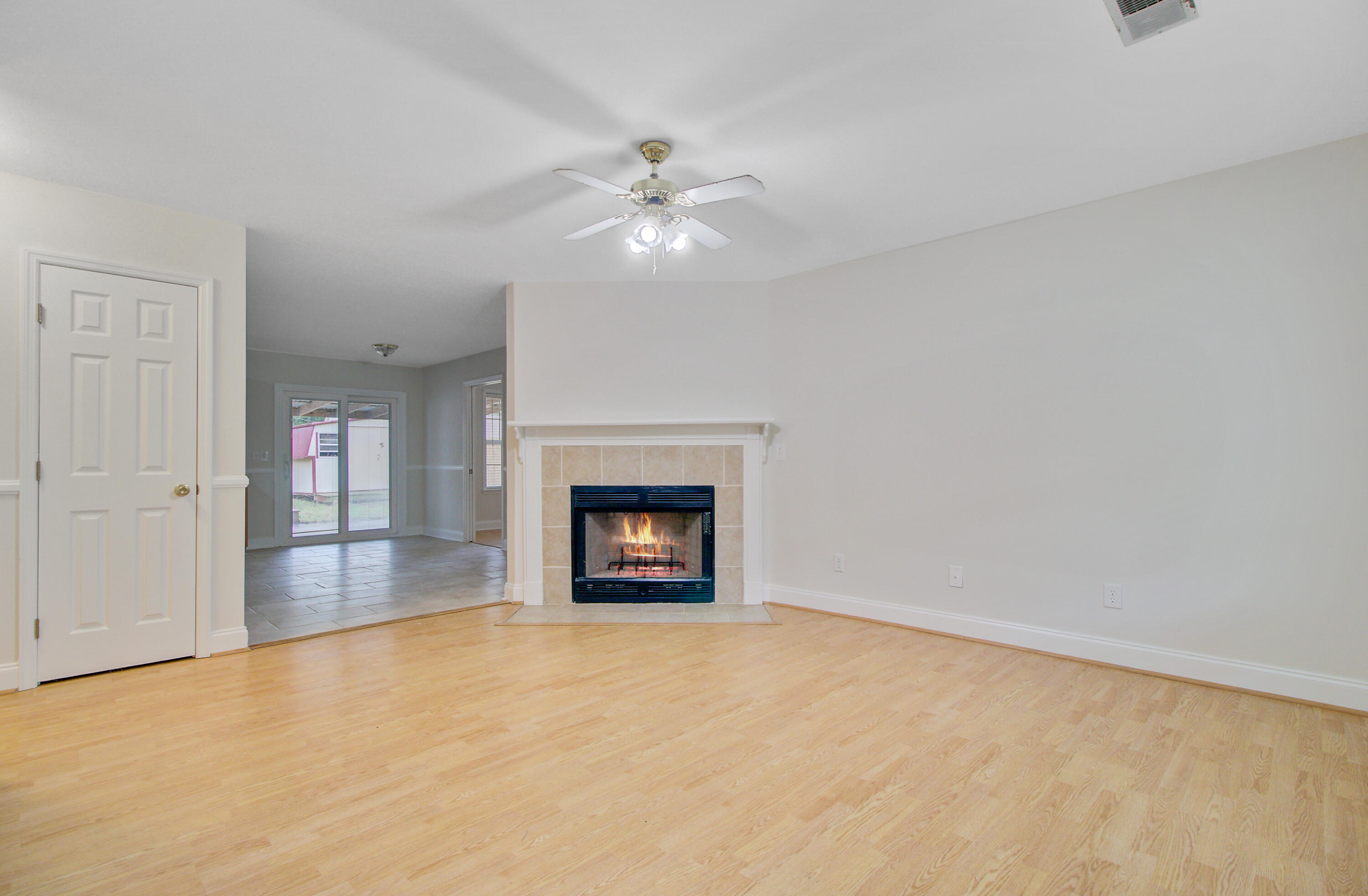 1232 Saylor Alley Moncks Corner, SC 29461 - Photo 6 of 32 7