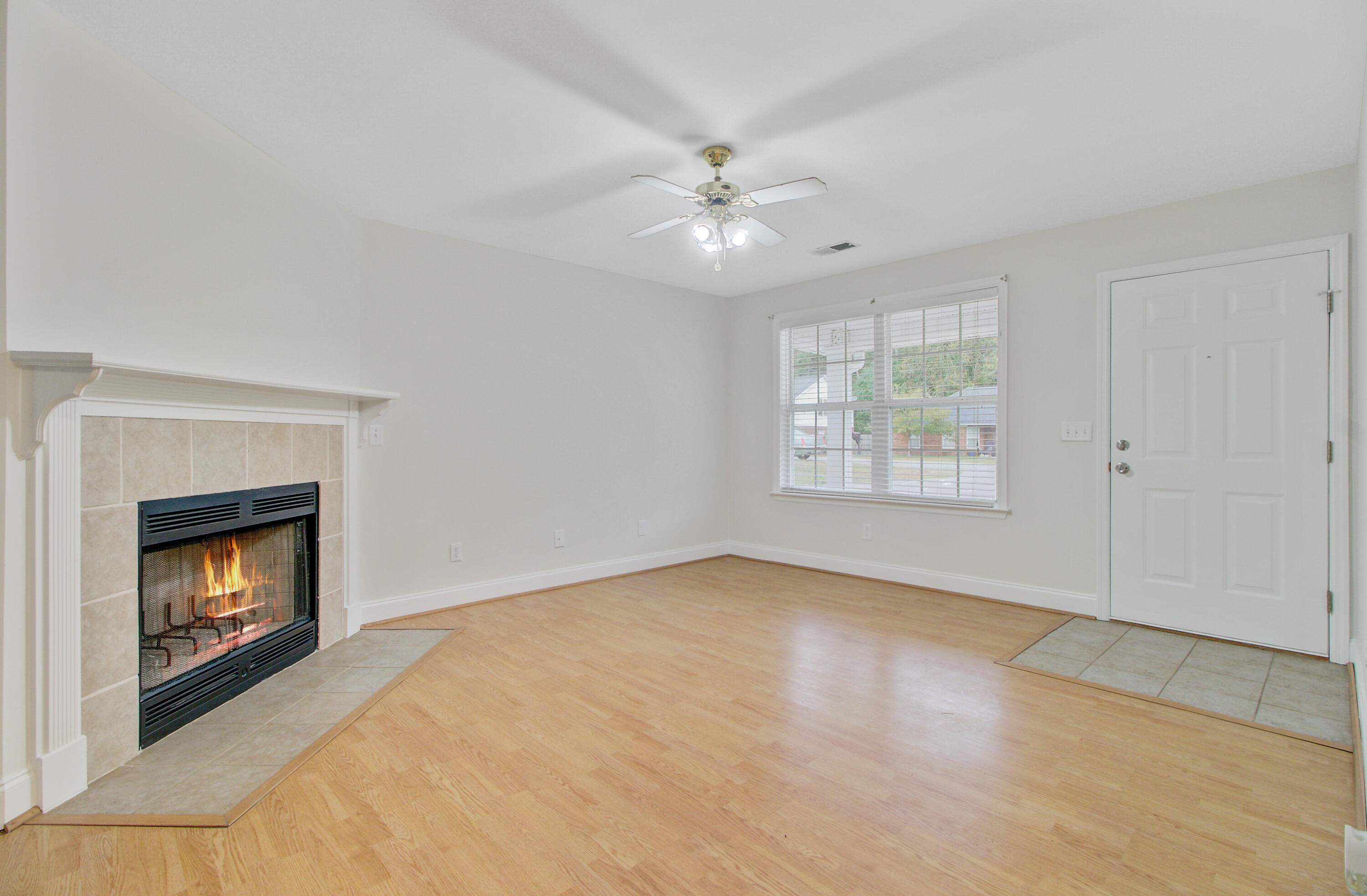 1232 Saylor Alley Moncks Corner, SC 29461 - Photo 7 of 32 8