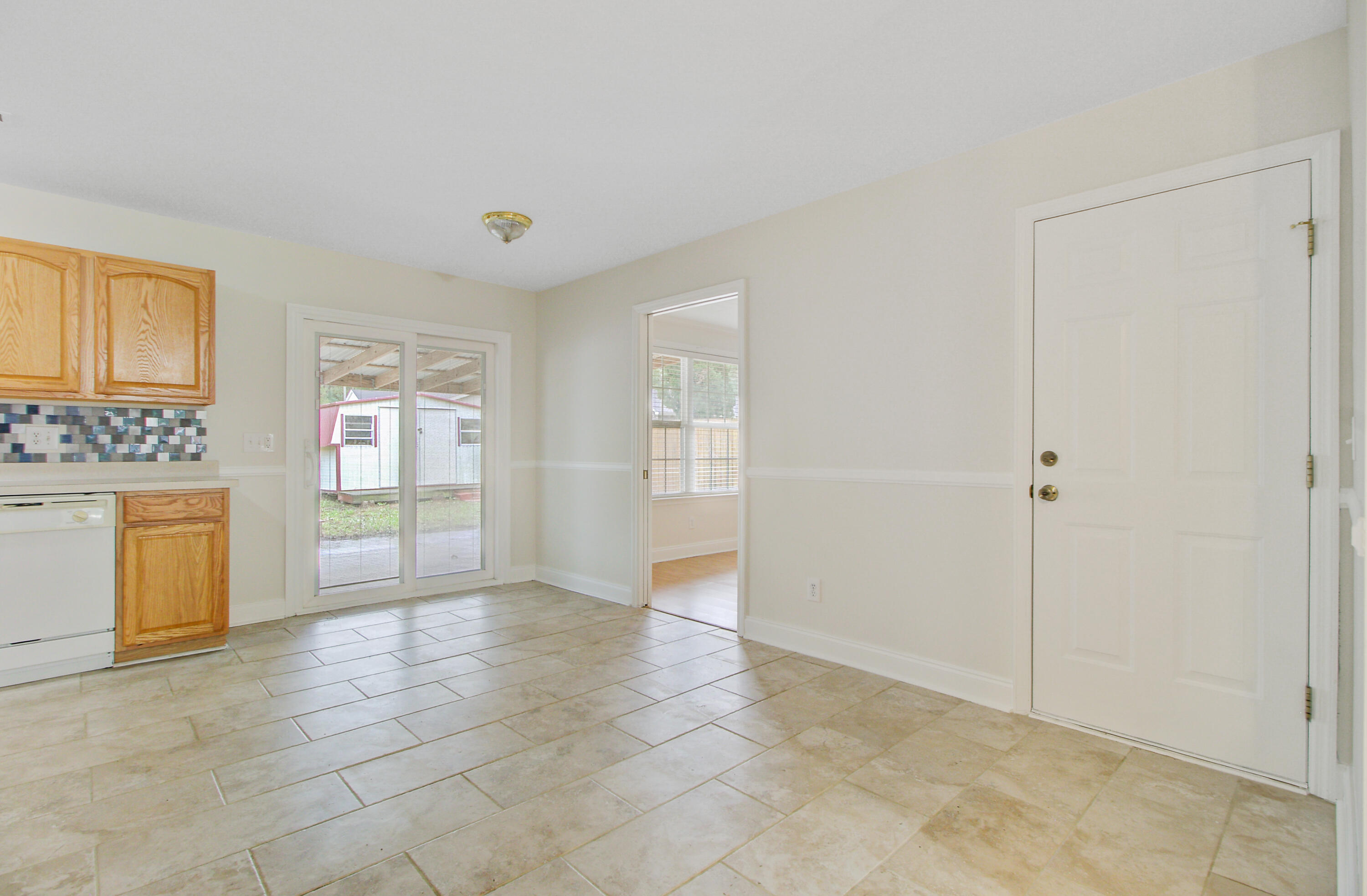 1232 Saylor Alley Moncks Corner, SC 29461 - Photo 10 of 32 10