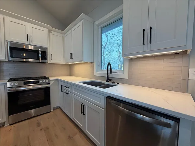 $839,000 | 22698 West 87th Street, Lenexa, KS 66227