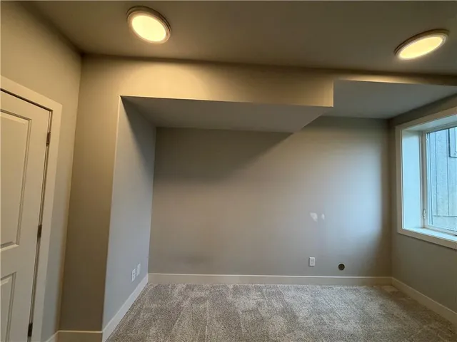 $839,000 | 22698 West 87th Street, Lenexa, KS 66227