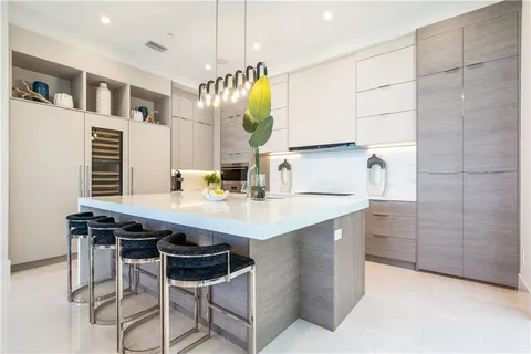 $3,800,000 | 4356 Diamond Shores Way, Hutchinson Island, FL 34949