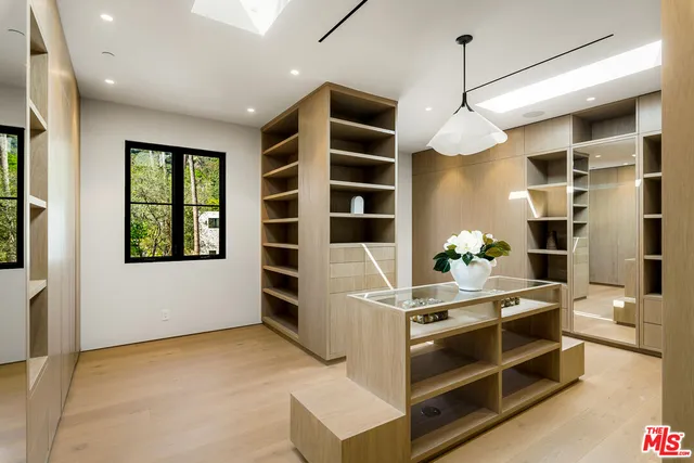 $29,995,000 | 9951 Liebe Drive, Beverly Hills, CA 90210