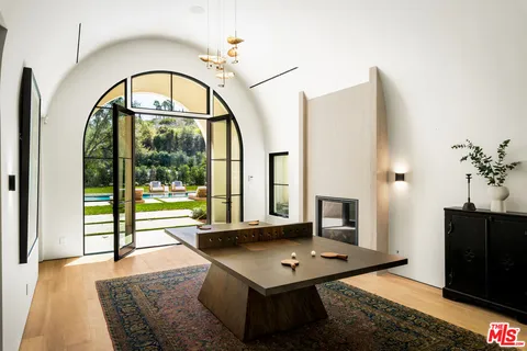 $29,995,000 | 9951 Liebe Drive, Beverly Hills, CA 90210