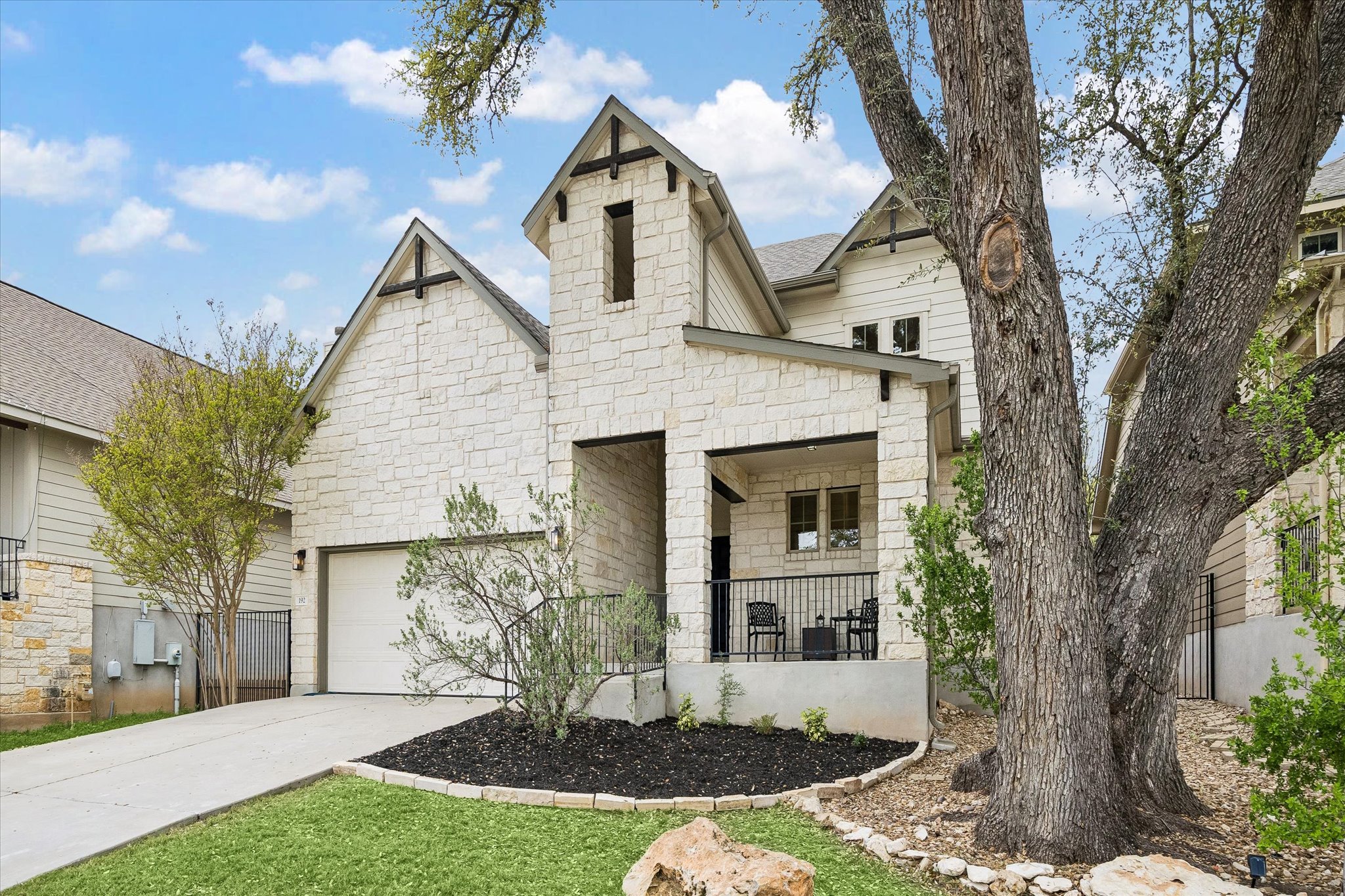 Welcome to 192 Santa Maria St!