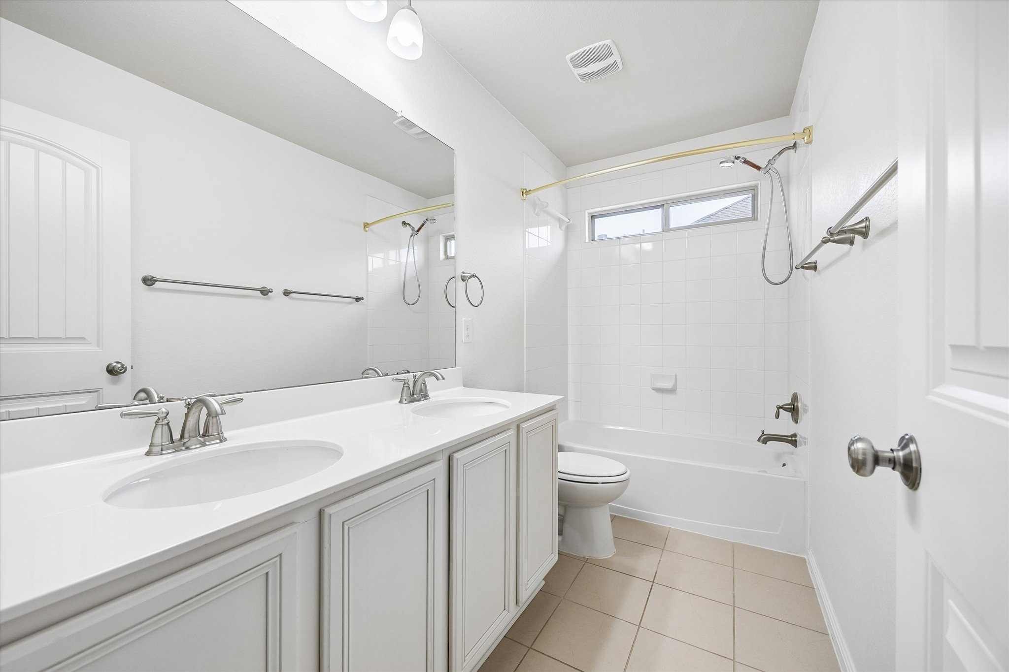 192 Santa Maria Street Georgetown, TX 78628 - Photo 19 of 27