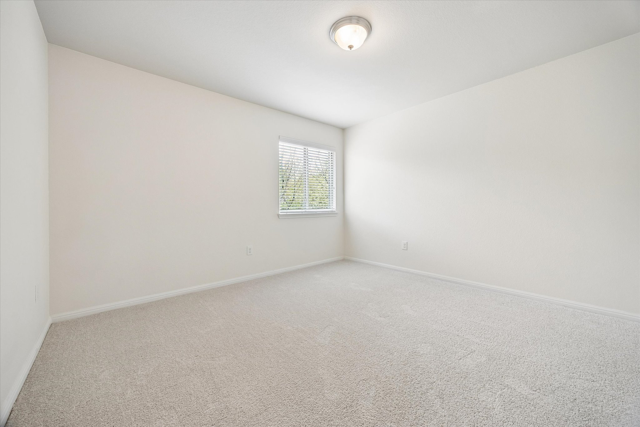 192 Santa Maria Street Georgetown, TX 78628 - Photo 20 of 27