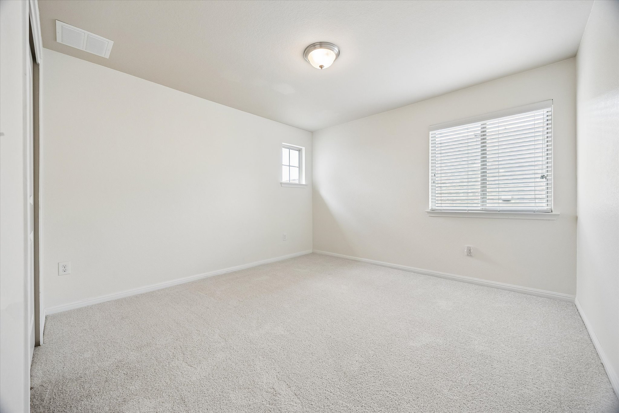 192 Santa Maria Street Georgetown, TX 78628 - Photo 21 of 27