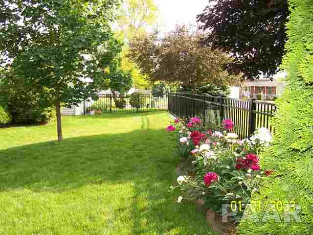 5 Holborn Court Washington, IL 61571 - Photo 14 of 15