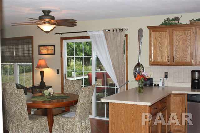 5 Holborn Court Washington, IL 61571 - Photo 3 of 15