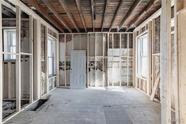 $225,000 | 3130 Caroline Street, St. Louis, MO 63104