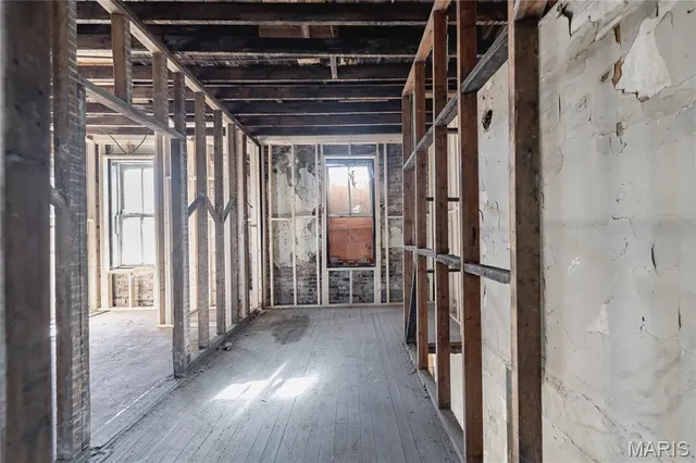 $225,000 | 3130 Caroline Street, St. Louis, MO 63104