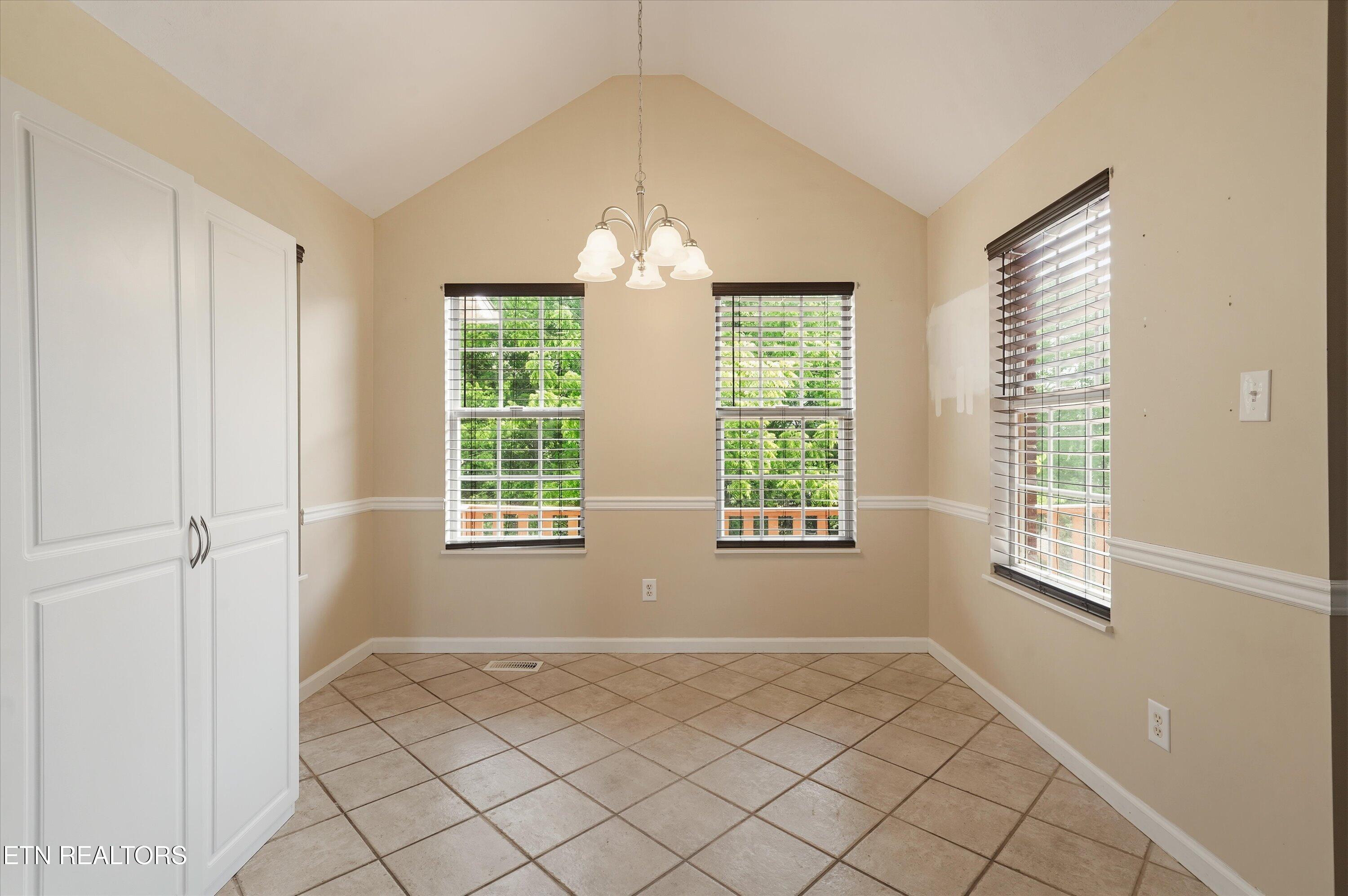 7924 Country Scene Road Knoxville, TN 37938 - Photo 13 of 42 16-7924 Country Scene Rd 26
