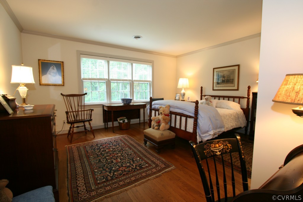 1624 Shallow Well Road Manakin-Sabot, VA 23103 - Photo 18 of 24 a living room with furniture and a window
