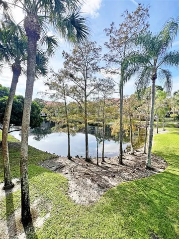 $2,500 | 9055 Wiles Road, Unit 208, Coral Springs, FL 33067