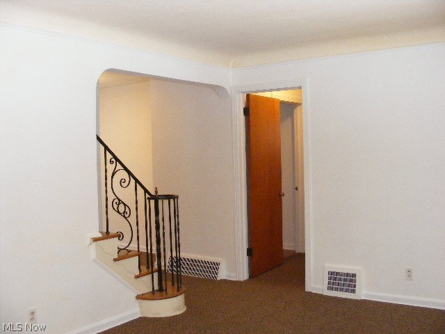 1692 Sunview Road Lyndhurst, OH 44124 - Photo 5 of 9