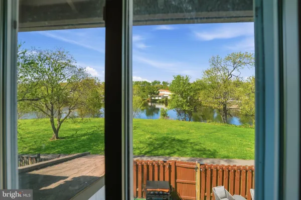 $495,000 | 181 North Cottage Road, Sterling, VA 20164