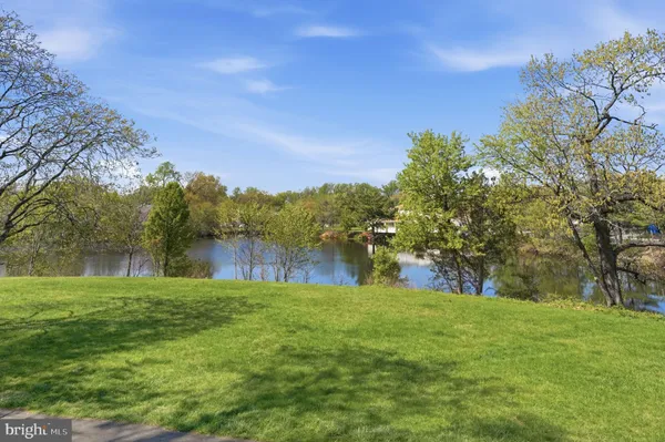 $495,000 | 181 North Cottage Road, Sterling, VA 20164