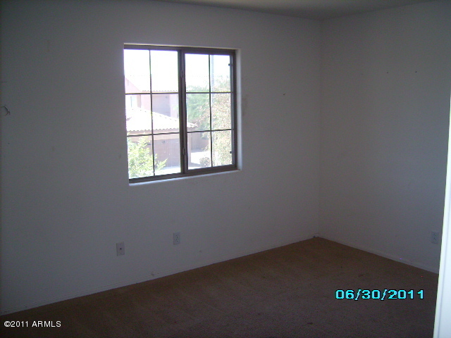 9328 West Payson Road Tolleson, AZ 85353 - Photo 10 of 14 Bedroom 3