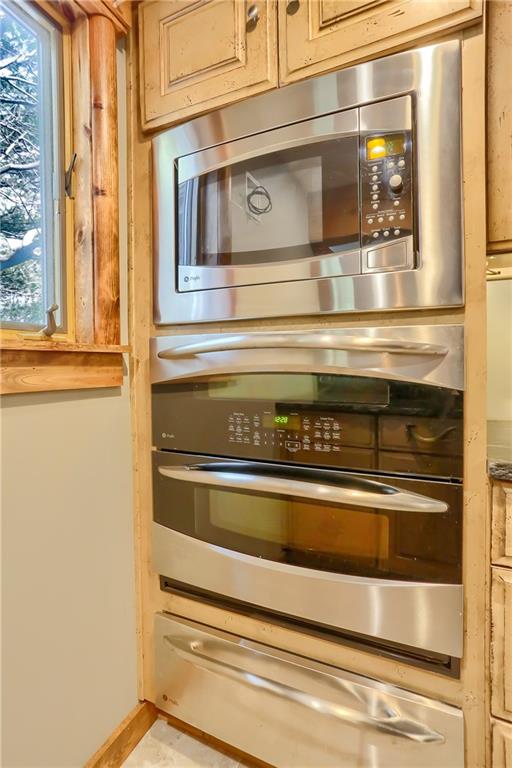 904 Crawford Road Pittsburgh, PA 15237 - Photo 11 of 25 Gallery Image 11
