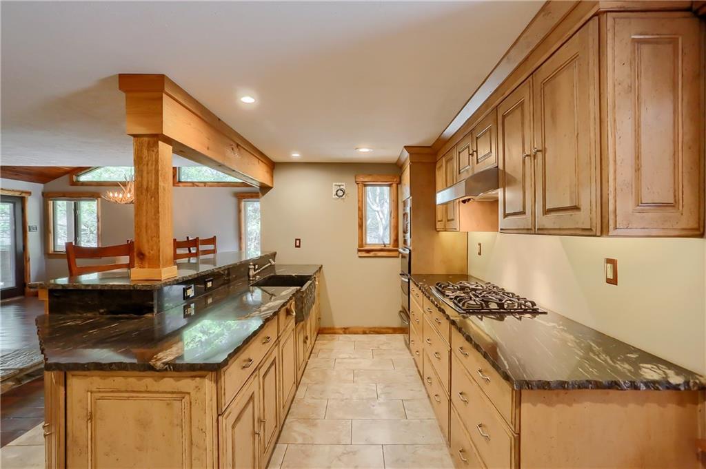 904 Crawford Road Pittsburgh, PA 15237 - Photo 9 of 25 Gallery Image 9