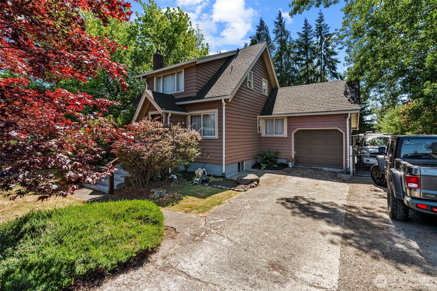 3301 Columbia Heights Road Longview, WA 98632 - Photo 3 of 30 Gallery Image 3
