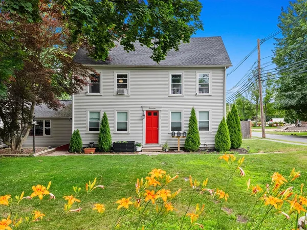 $330,000 | 17 Andover Street, Unit 2, Georgetown, MA 01833