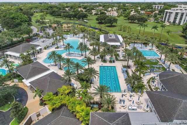 $280,000 | 20249 Boca W Drive, Unit 2605, Boca Raton, FL 33434