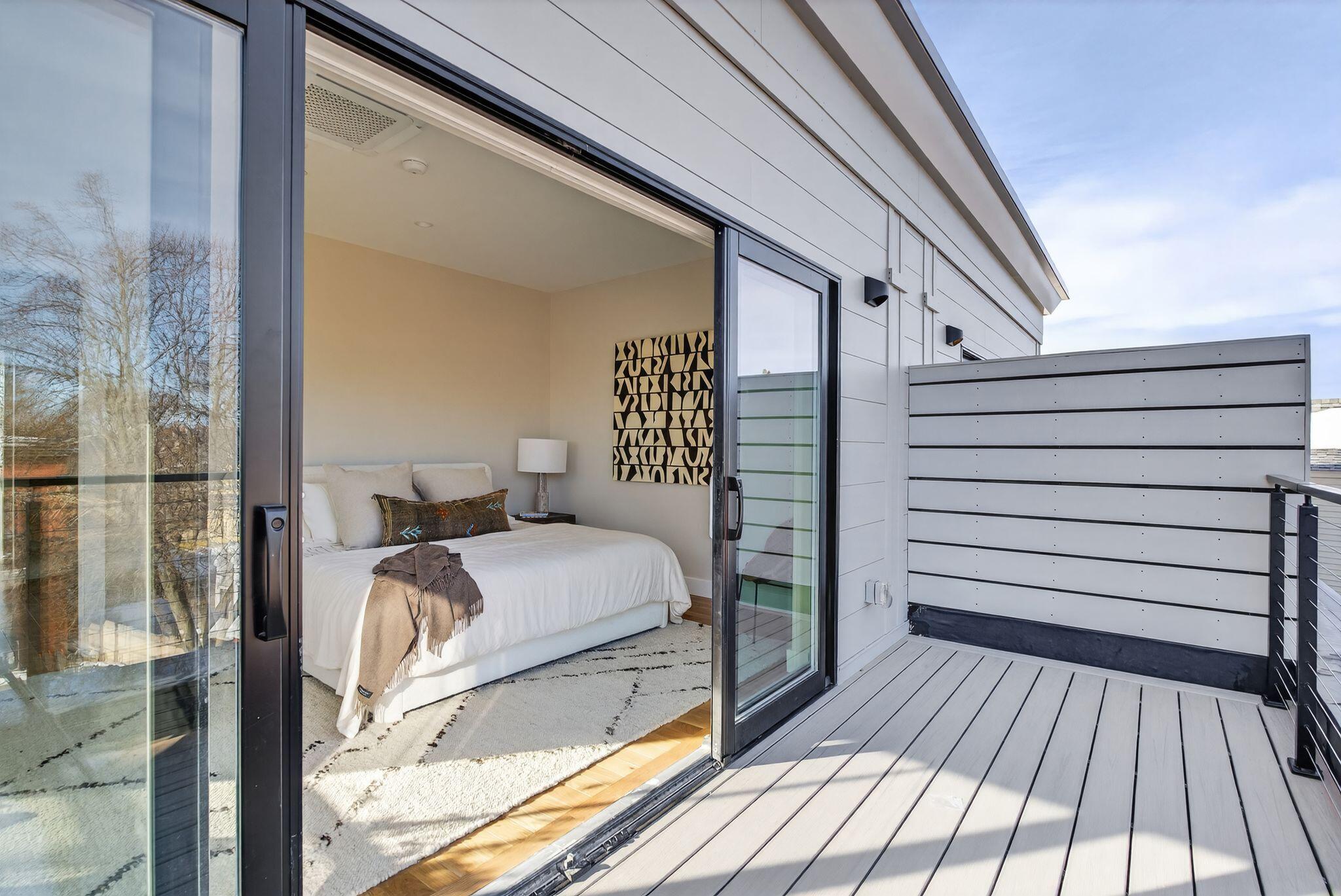 55 Carleton Street, Unit B Portland, ME 04102 - Photo 37 of 62 4_DSC07536