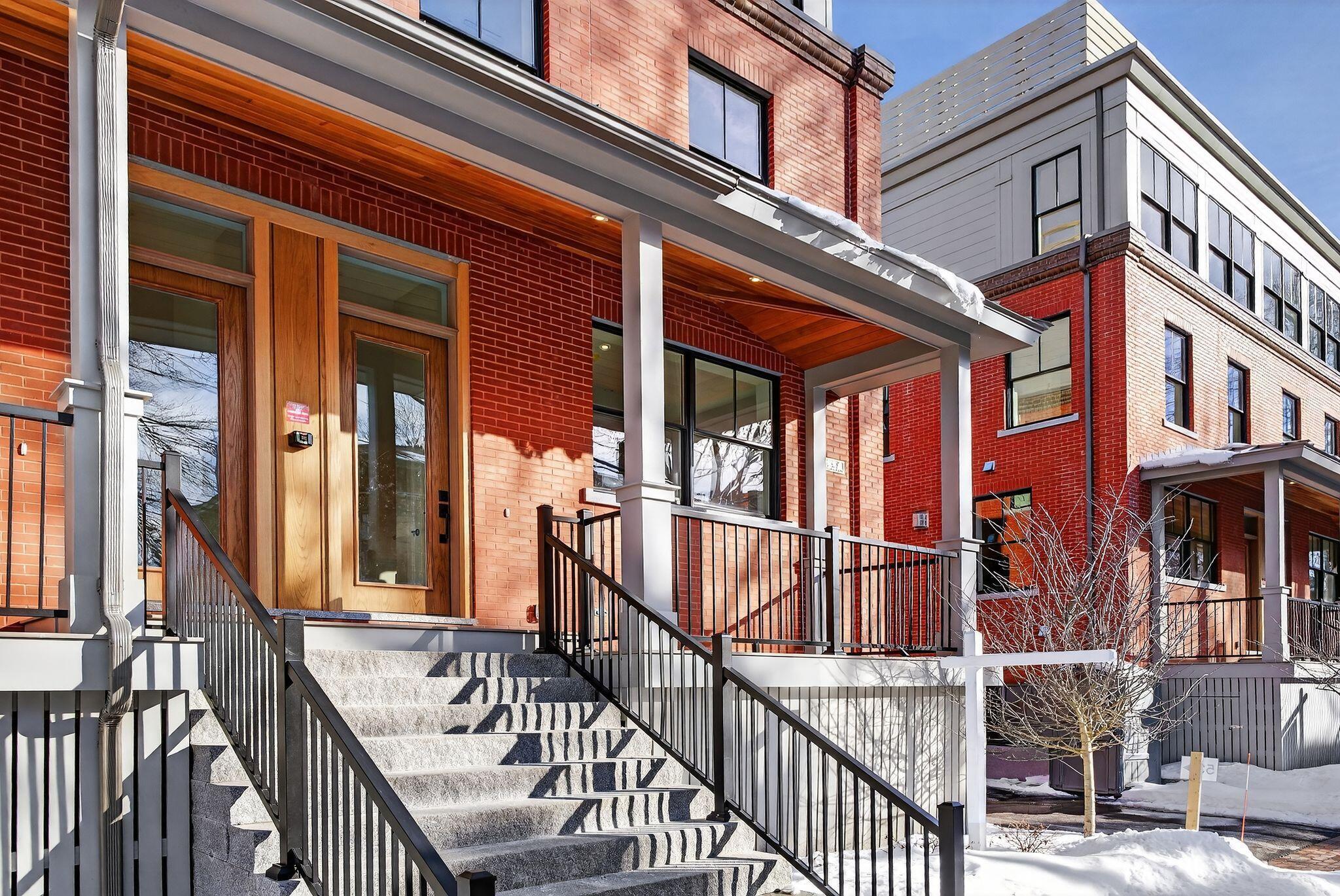 55 Carleton Street, Unit B Portland, ME 04102 - Photo 4 of 62 12_DSC07590