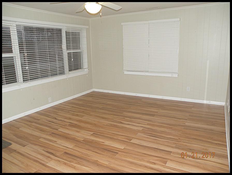 1227 Tombeau Road Bloomfield, WI 53128 - Photo 15 of 18 FRONTROOM