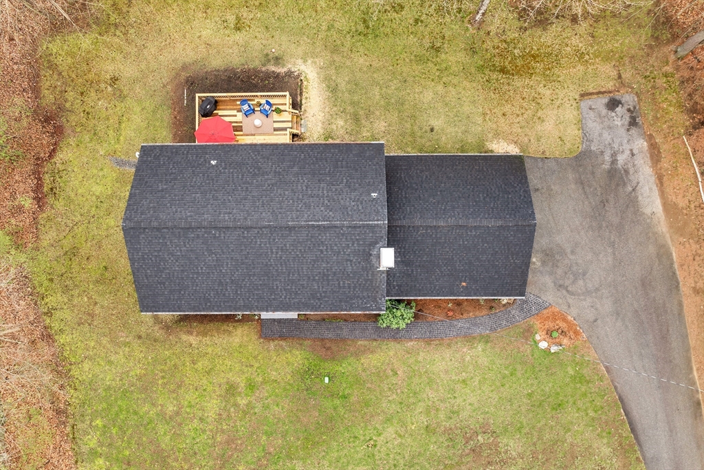 9 Juniper Ridge Road Exeter, NH 03833 - Photo 24 of 41