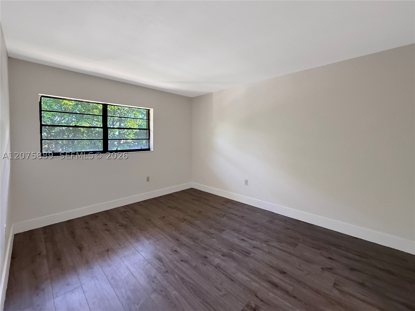 995 Southwest 84th, Unit 309 Miami, FL 33144 - Photo 12 of 27 Gallery Image 12
