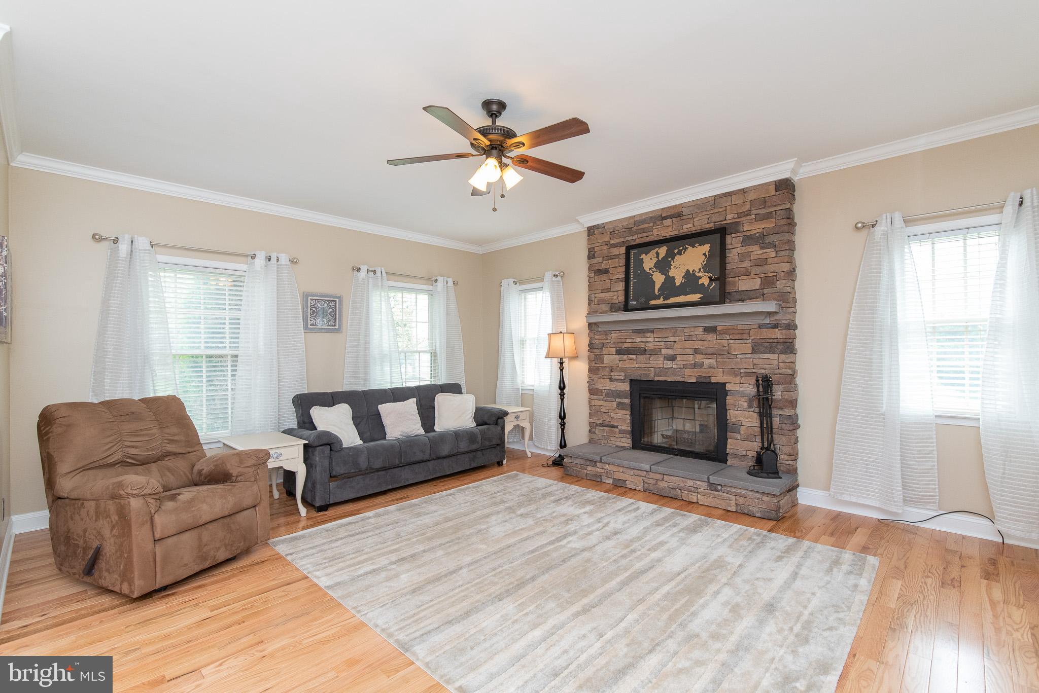 1117 Heaps Road Street, MD 21154 - Photo 25 of 57 Family Room