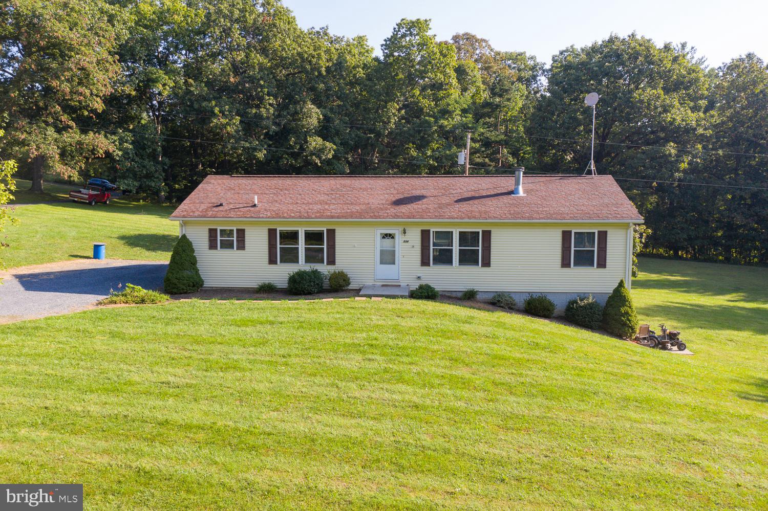 534 Perry Road Winchester, VA 22602 - Photo 1 of 25 Gallery Image 1