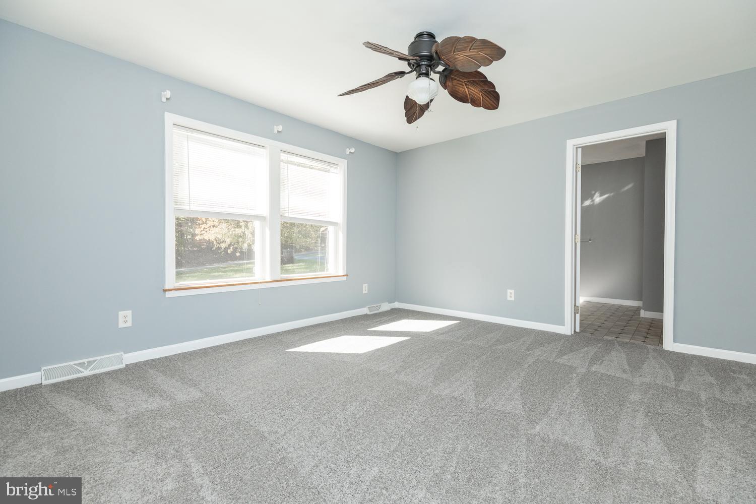 534 Perry Road Winchester, VA 22602 - Photo 12 of 25 Primary bedroom has new carpet