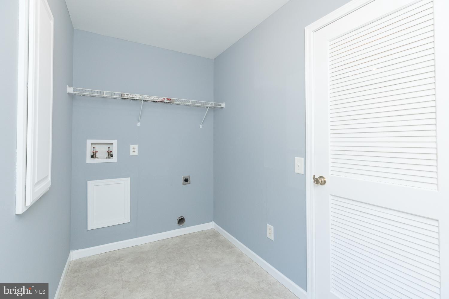 534 Perry Road Winchester, VA 22602 - Photo 20 of 25 Laundry Room