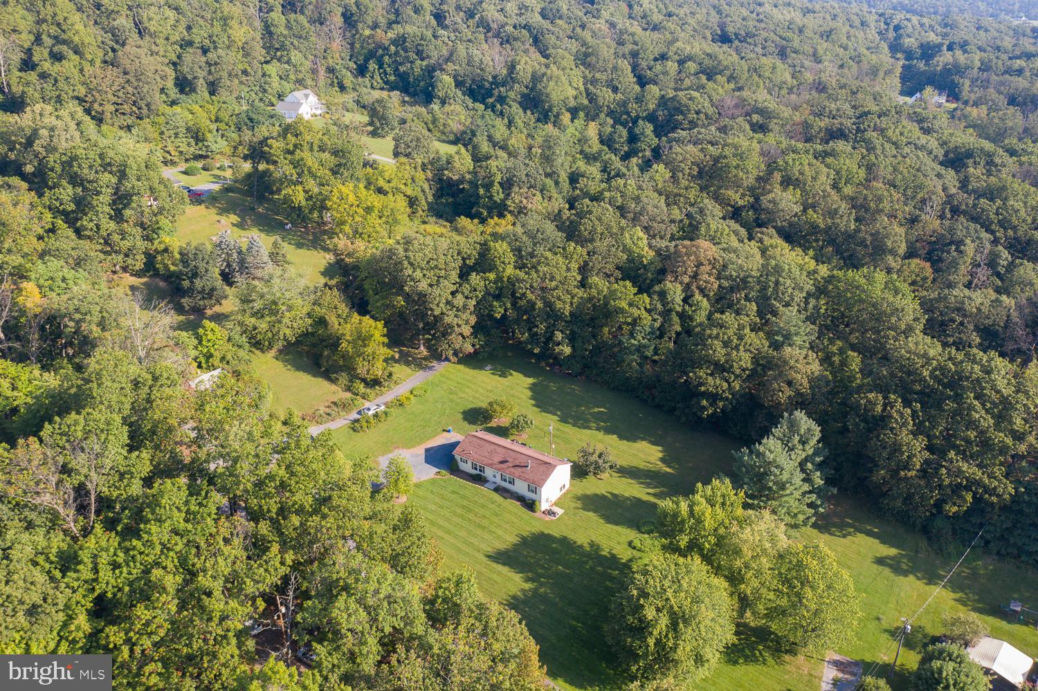 534 Perry Road Winchester, VA 22602 - Photo 24 of 25 Gallery Image 24