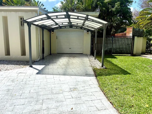 $13,000 | 4190 Pamona Avenue, Miami, FL 33133