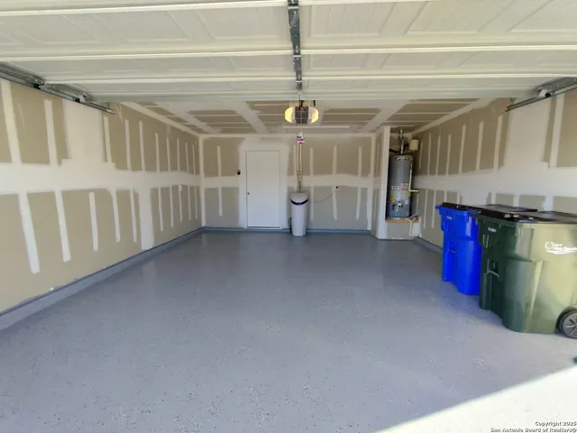 $1,900 | 315 Elephants Ear Drive, New Braunfels, TX 78130