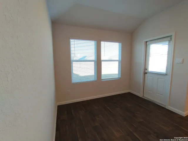 $1,900 | 315 Elephants Ear Drive, New Braunfels, TX 78130