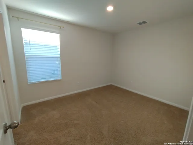 $1,900 | 315 Elephants Ear Drive, New Braunfels, TX 78130