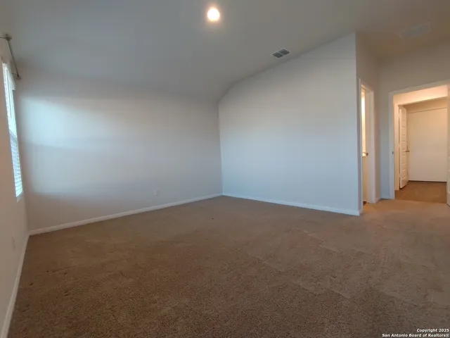 $1,900 | 315 Elephants Ear Drive, New Braunfels, TX 78130