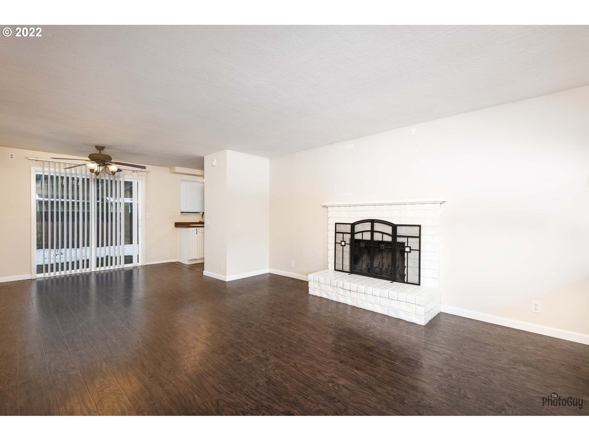 3302 Elmira Road Eugene, OR 97402 - Photo 4 of 29 Gallery Image 4