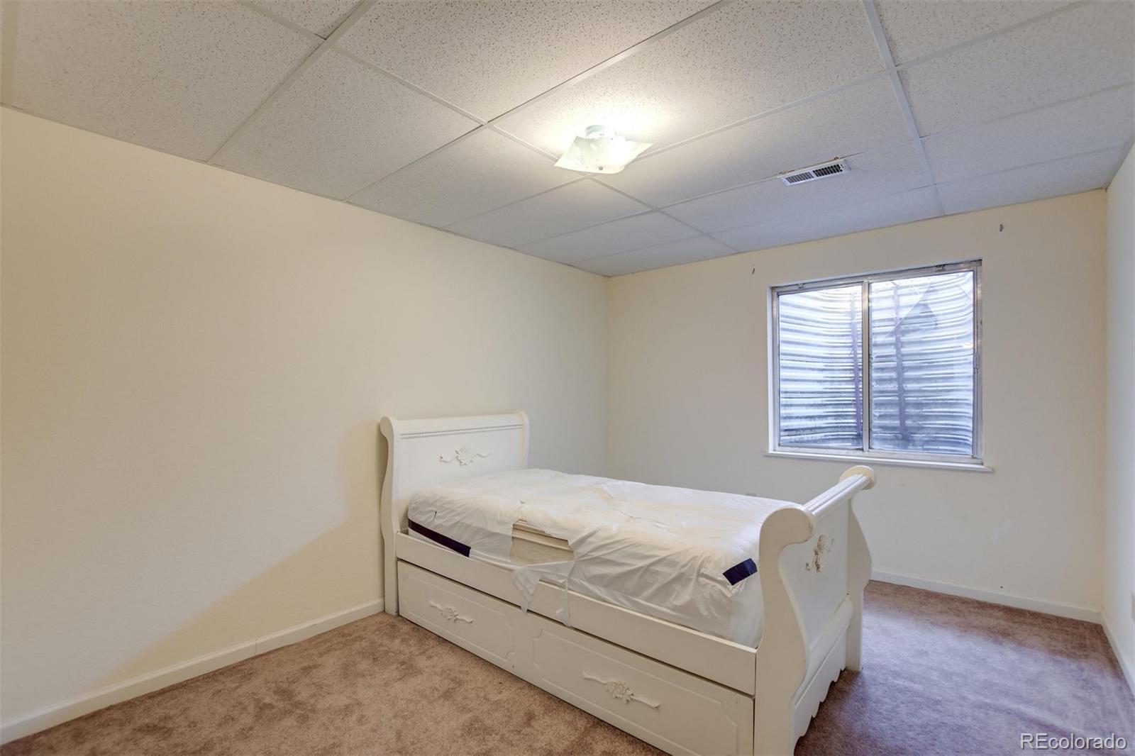 266 South Dutch Valley Road Bennett, CO 80102 - Photo 33 of 40 Gallery Image 33