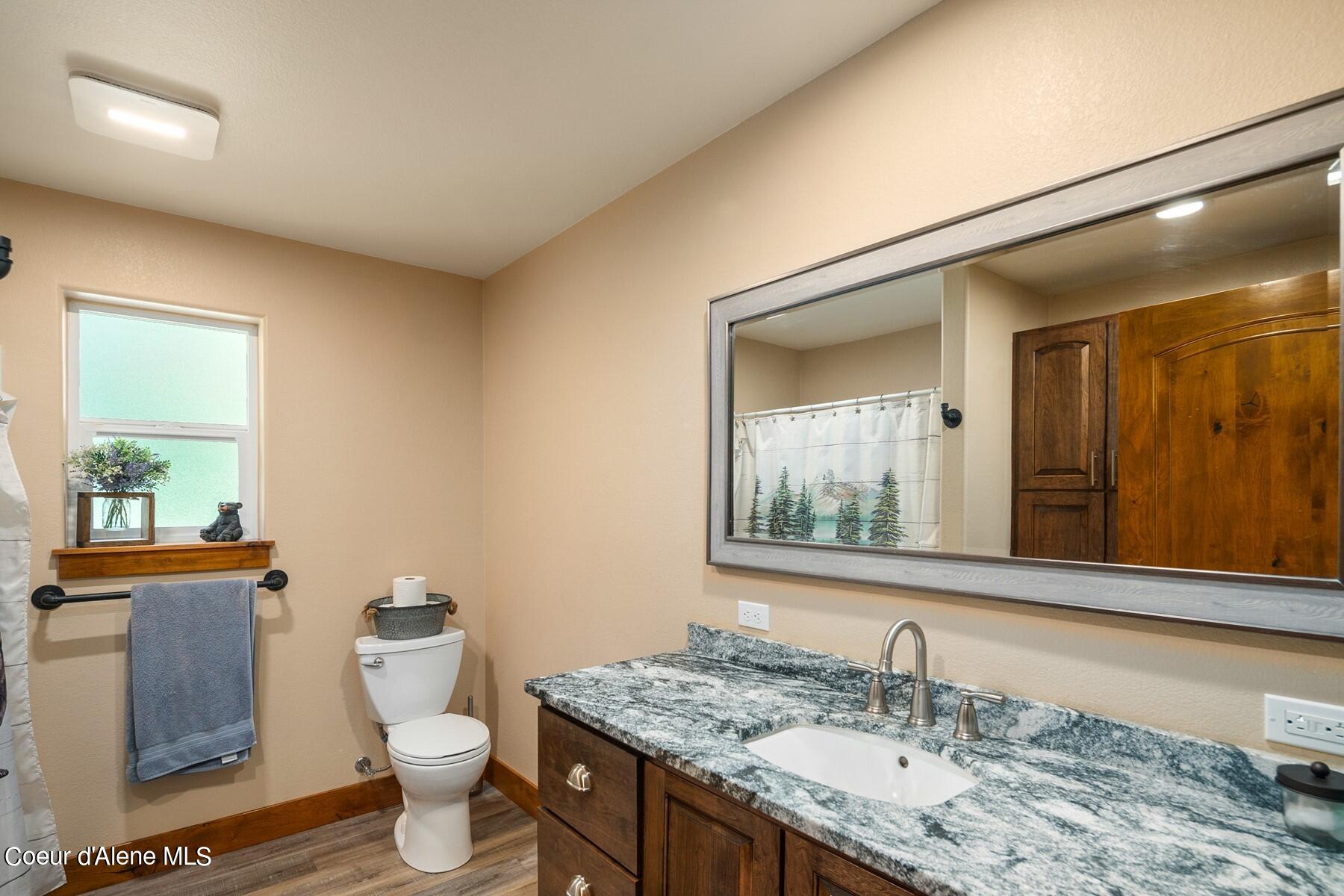 181 Calypso Lane Sandpoint, ID 83864 - Photo 11 of 61 Main Floor Bathroom