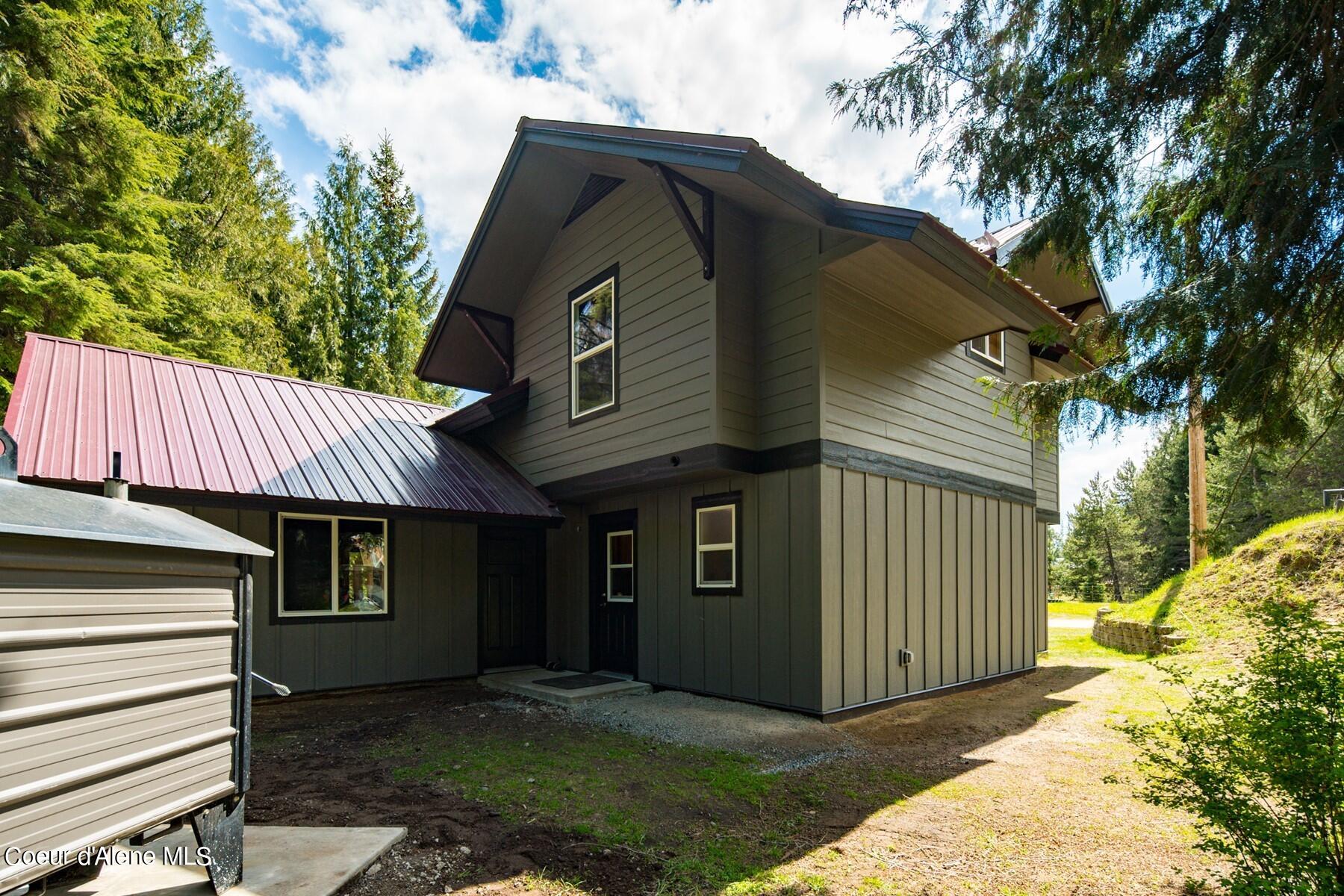 181 Calypso Lane Sandpoint, ID 83864 - Photo 43 of 61 Back entrance