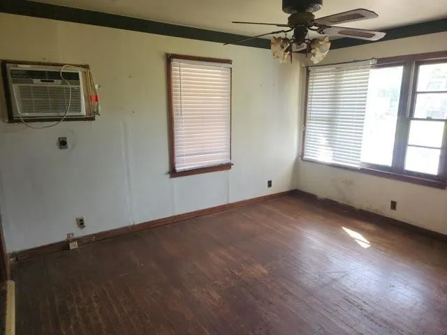 $55,000 | 805 Dr Martin Luther King Drive, Napoleonville, LA 70390