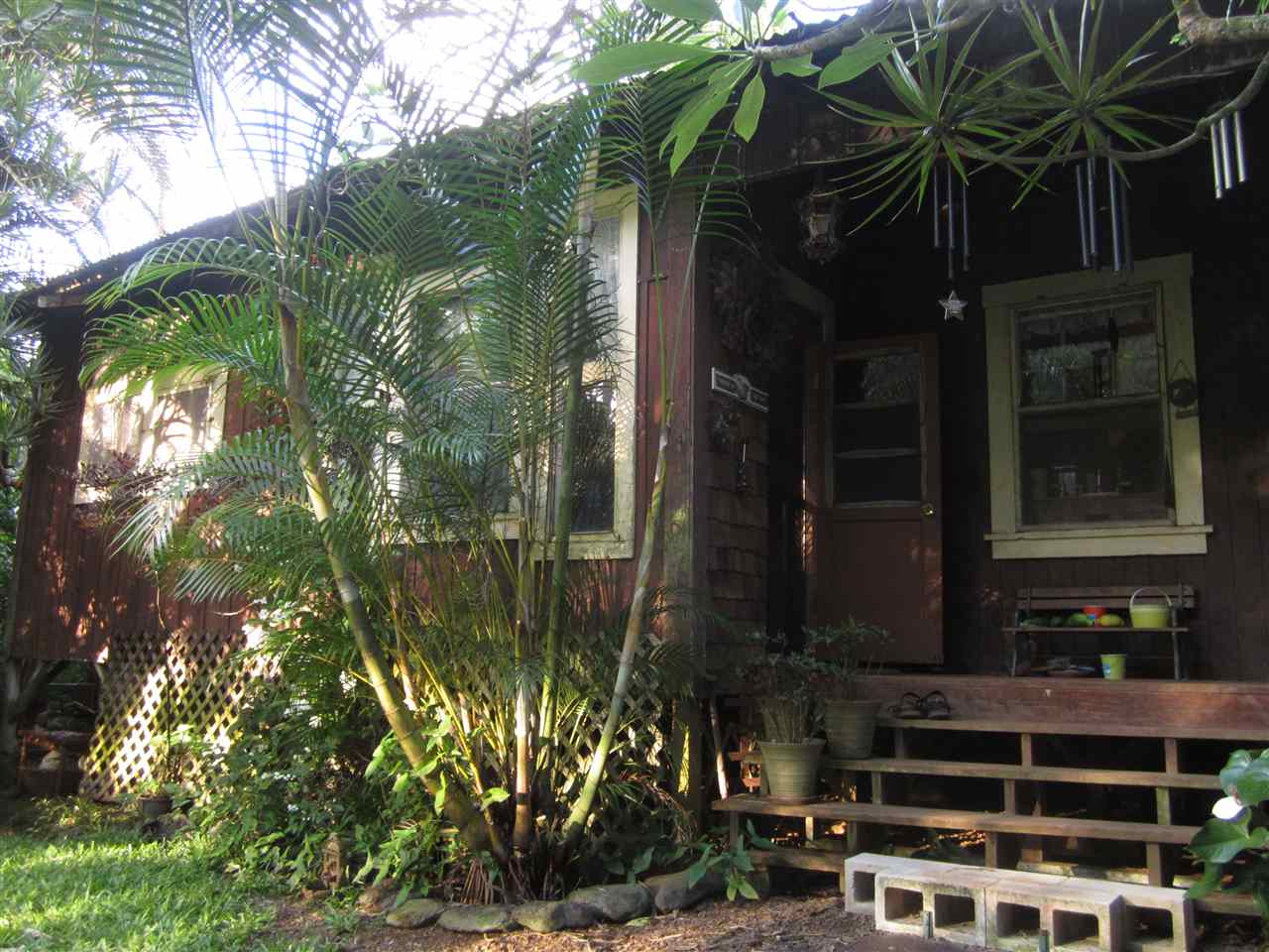 1085 West Kuiaha Road Haiku, HI 96708 - Photo 7 of 23 a view of outdoor space and yard