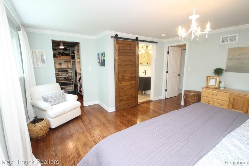 5811 Raven Road Bloomfield Hills, MI 48301 - Photo 20 of 30 IMG_2249.jpg